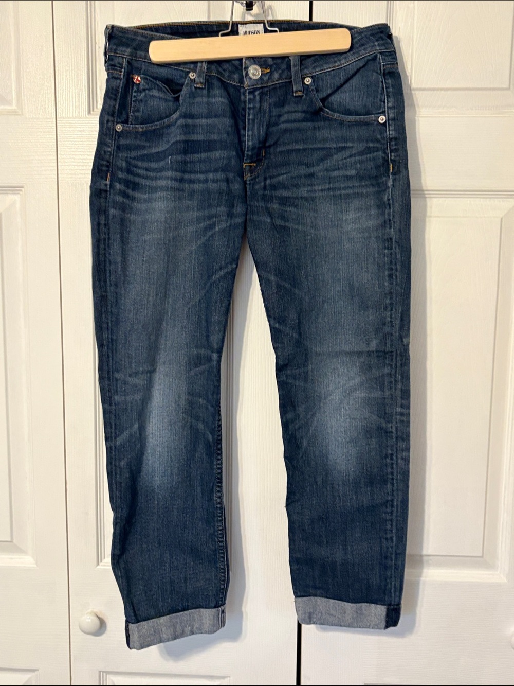 Hudson Bacara Crop Straight Cuffed Jeans. Size 30